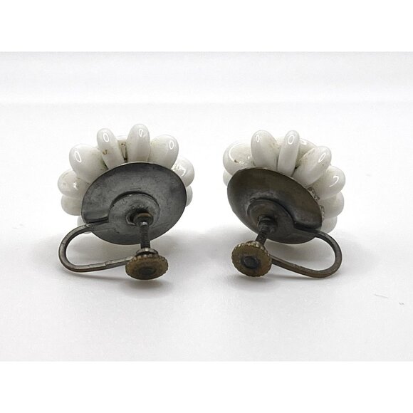 Vtg Handmade White Beaded Floral Bakelite Earrings Made In Germany Non Pierced - Picture 3 of 3